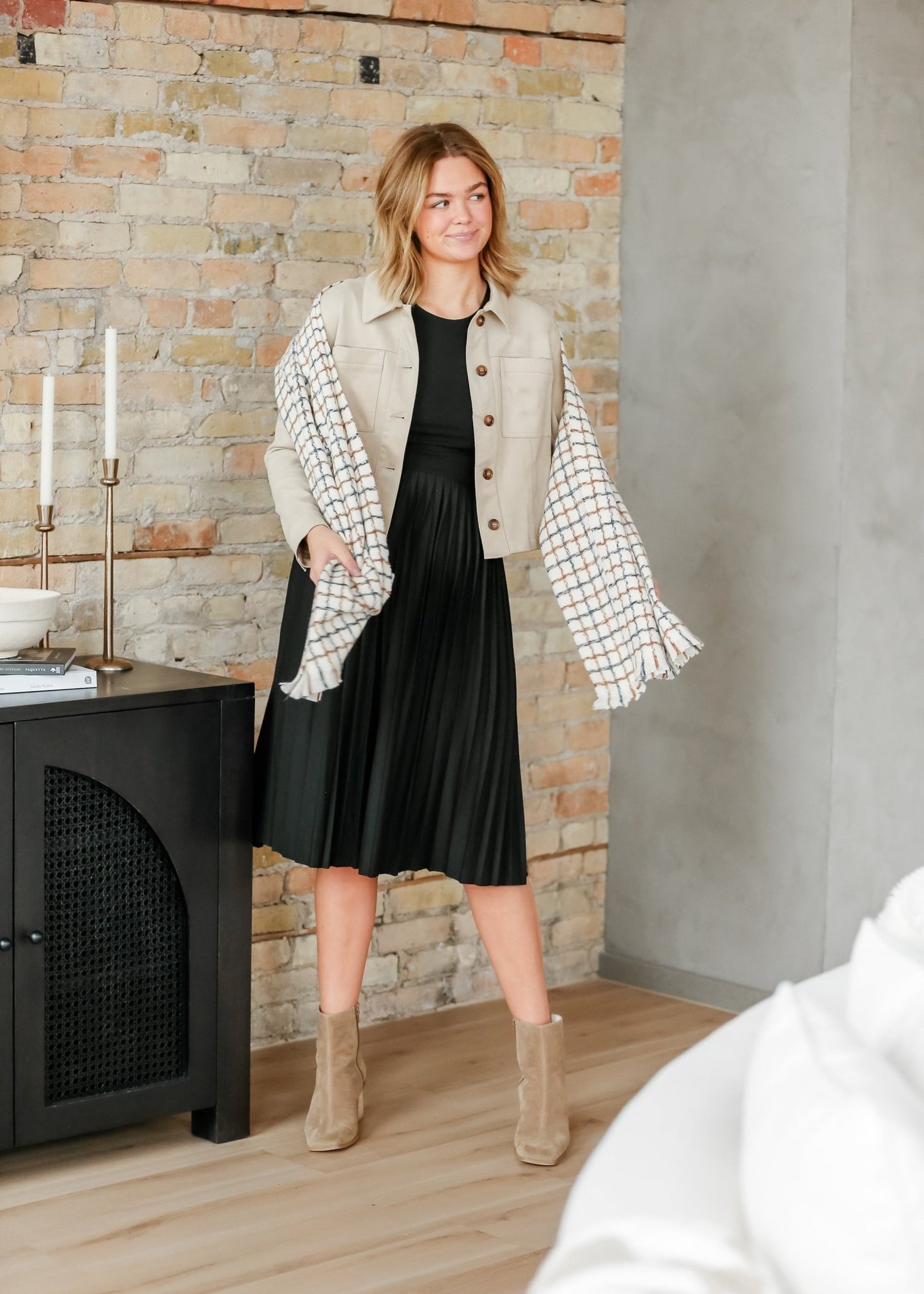 Emersyn Pleated Midi Dress – Black IC Dresses by Inherit Co.