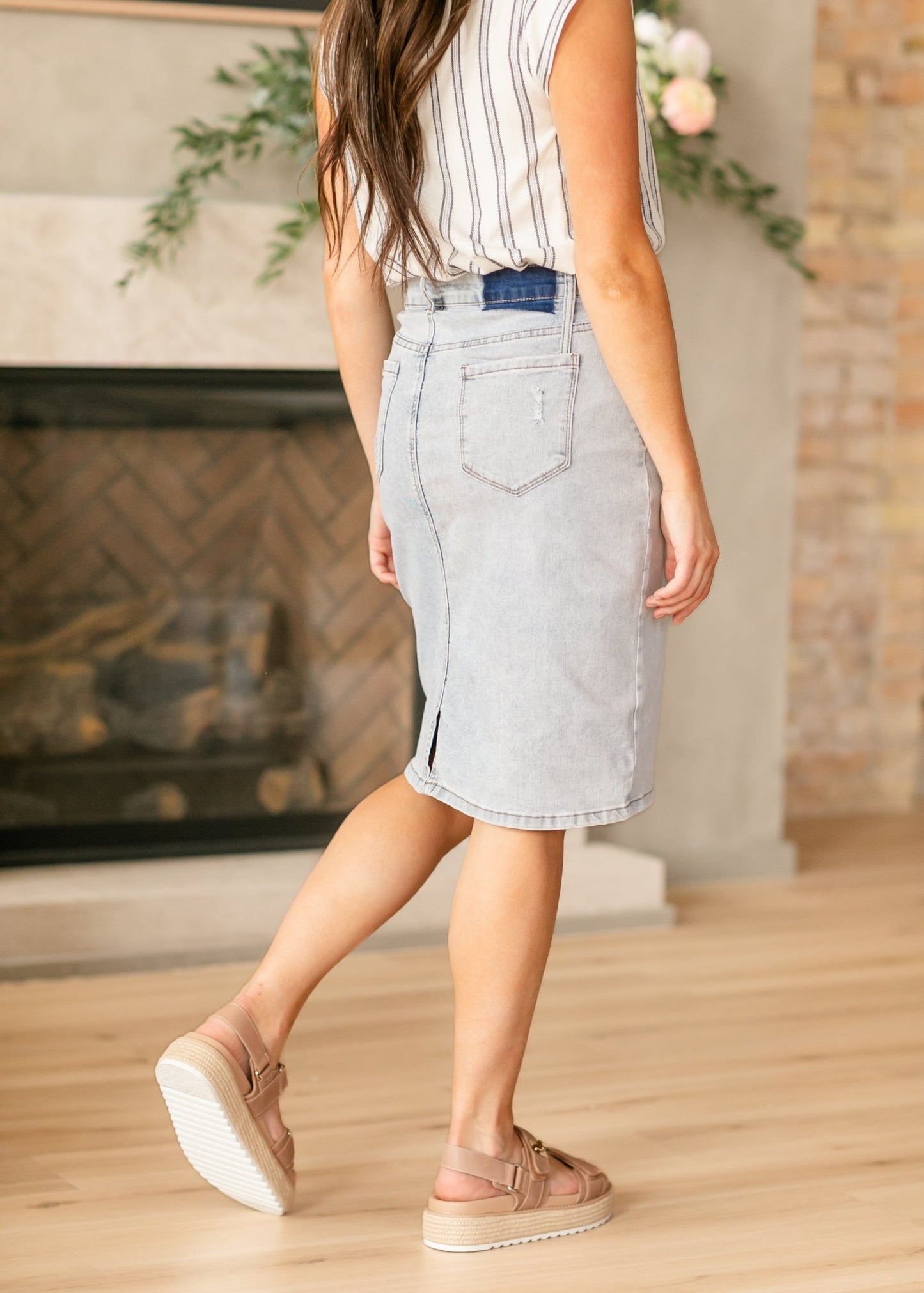 Maelia Distressed Denim Midi Skirt – 2 IC Skirts by Inherit Co.