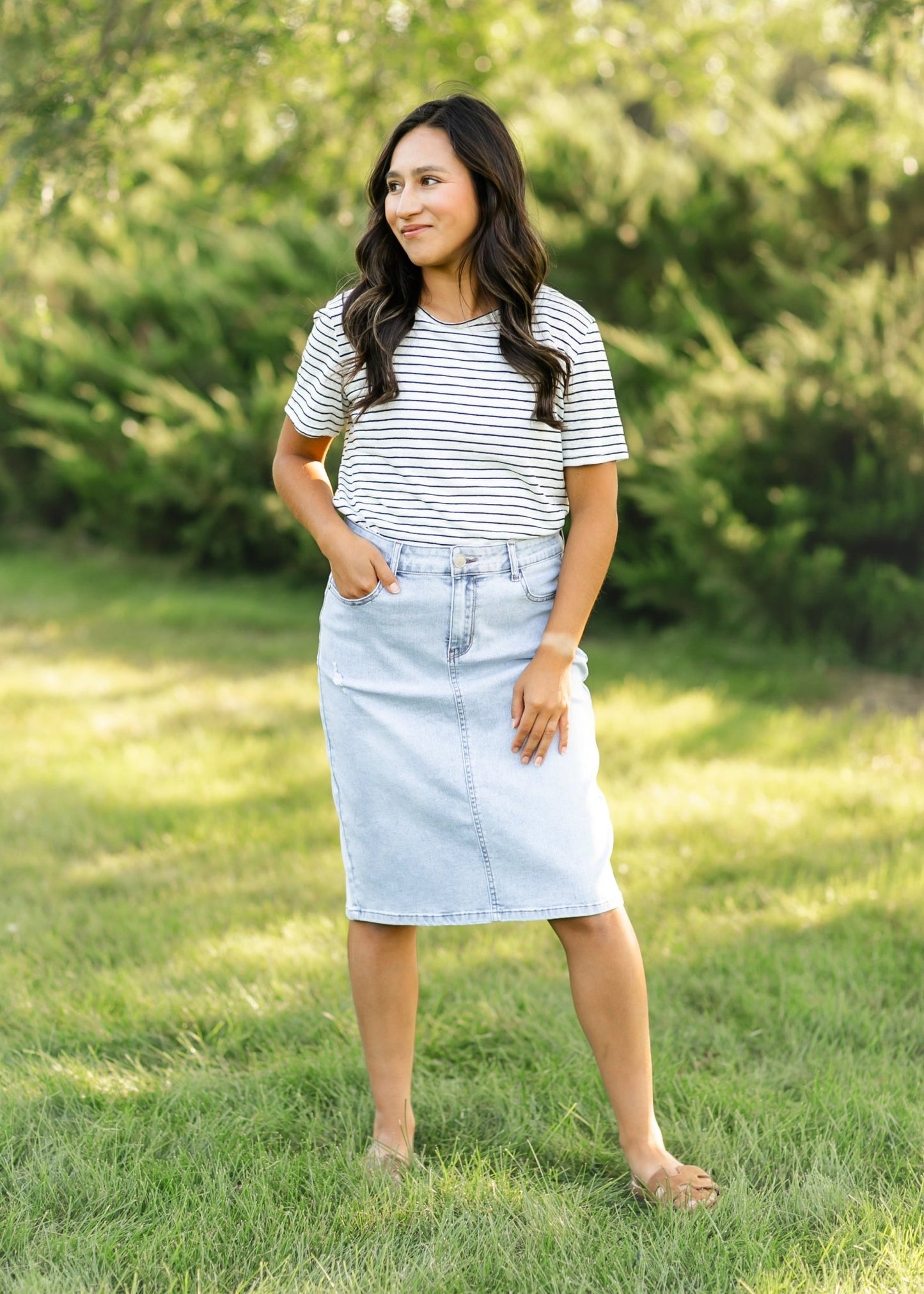 Maelia Distressed Denim Midi Skirt – 2 IC Skirts by Inherit Co.
