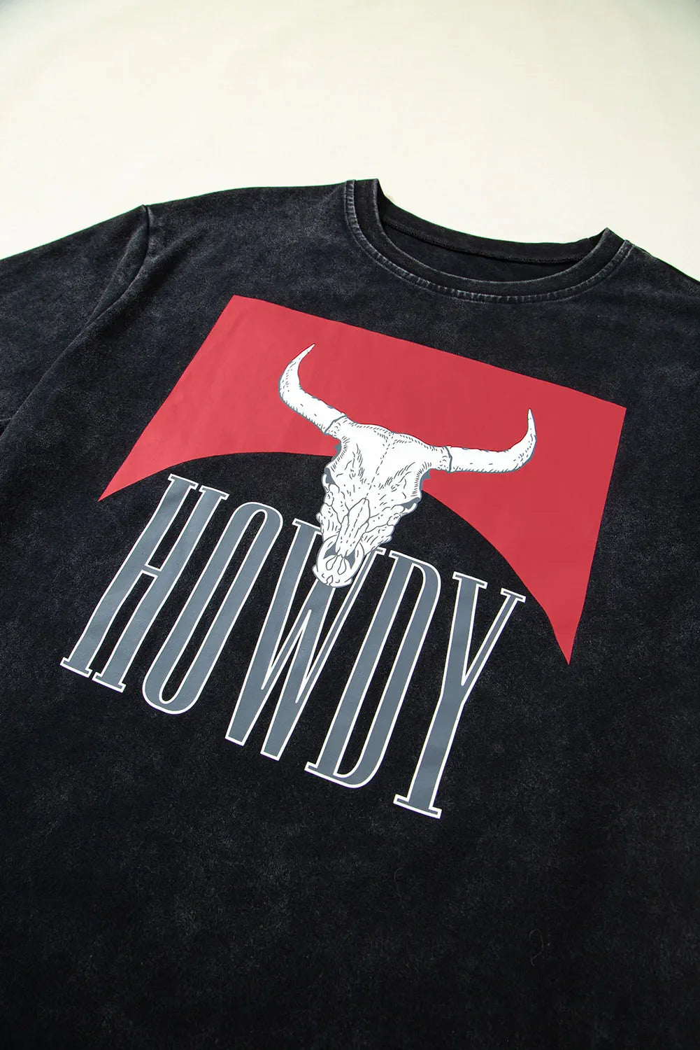 Western HOWDY Steer Head Print Side Slits Loose Fit T Shirt