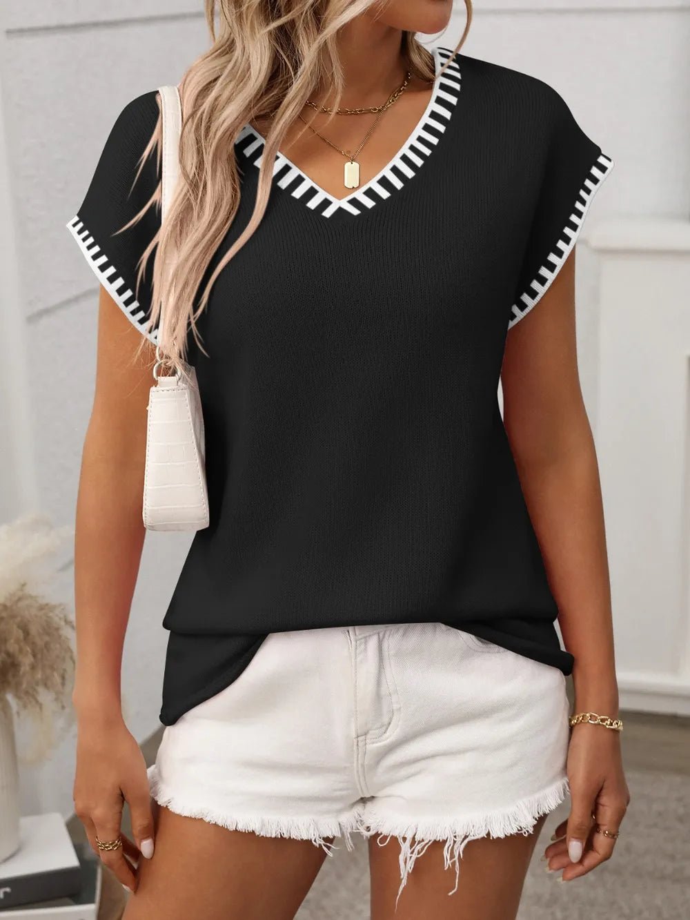 Contrast Trim V - Neck Short Sleeve Knit Top – Black by Simply Love