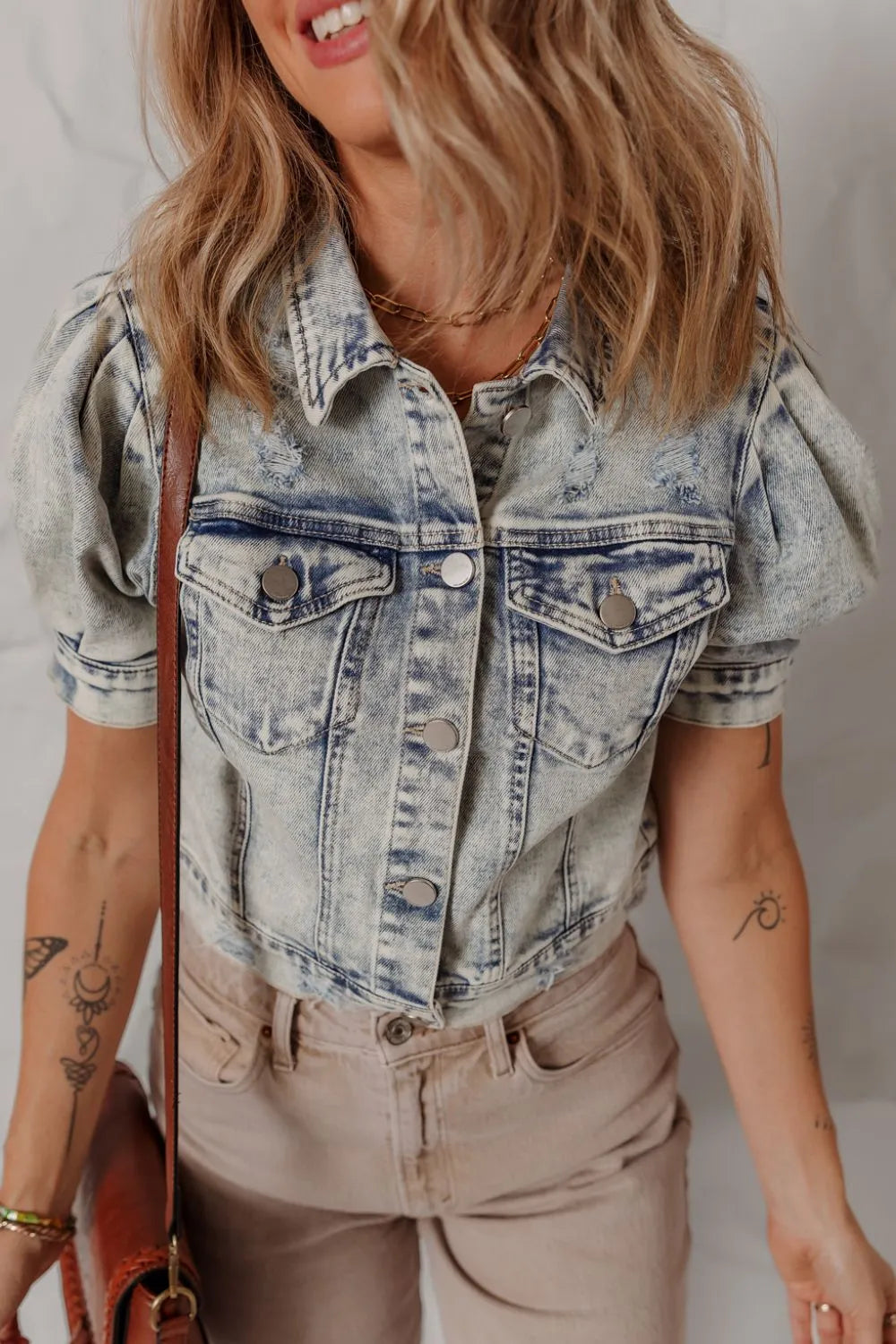 Wash Buttoned Chest Pocket Puff Sleeve Denim Jacket