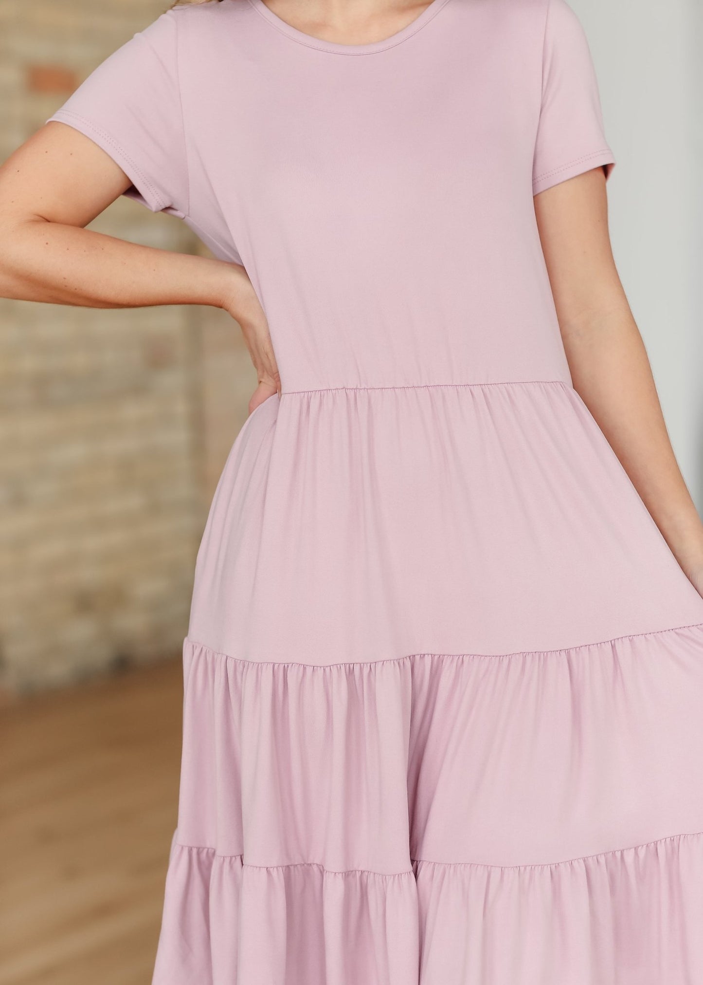 Jenna Pink Knit Short Sleeve Tiered Midi Dress – XS IC Dresses by Inherit Co.