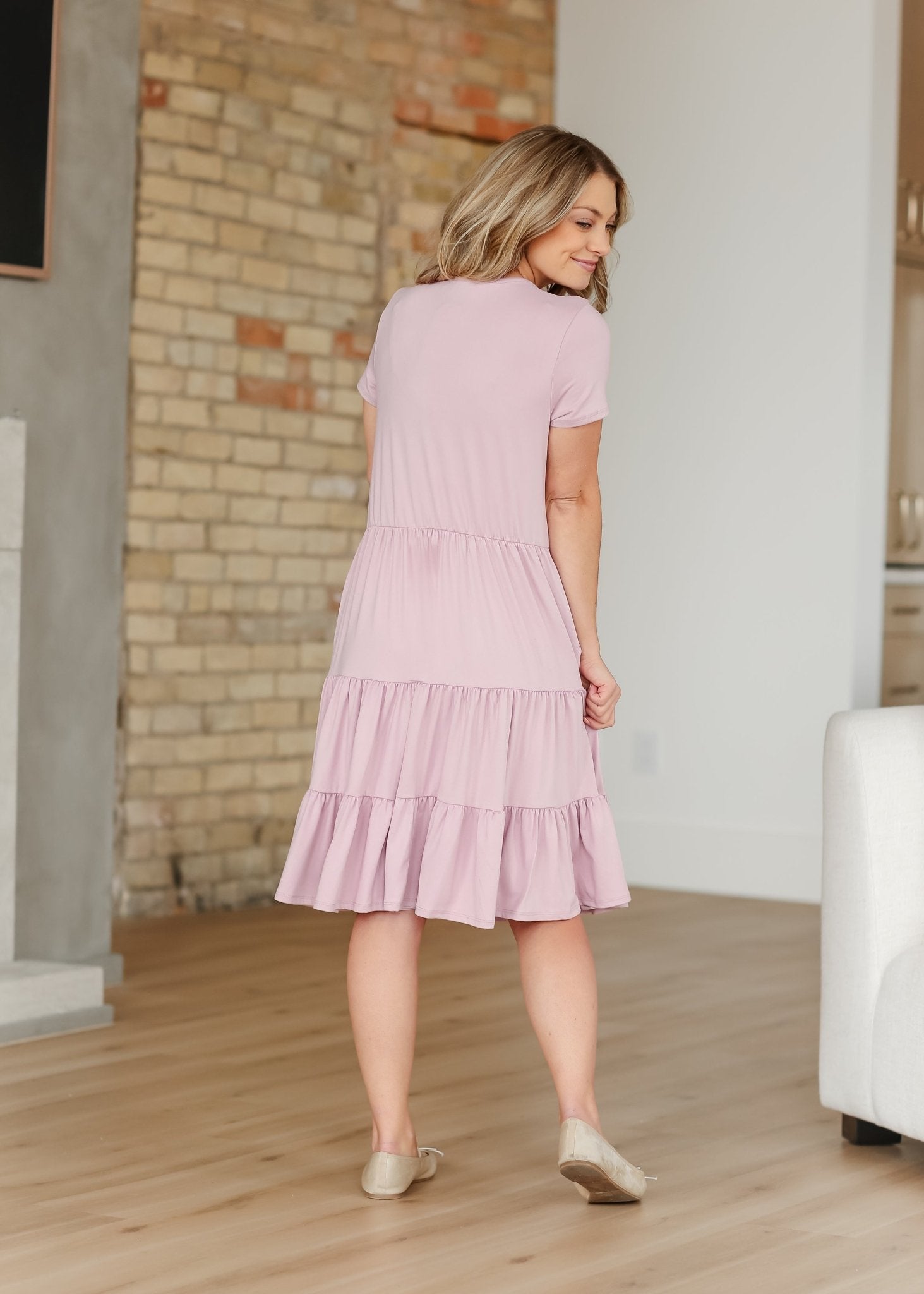 Jenna Pink Knit Short Sleeve Tiered Midi Dress – XS IC Dresses by Inherit Co.