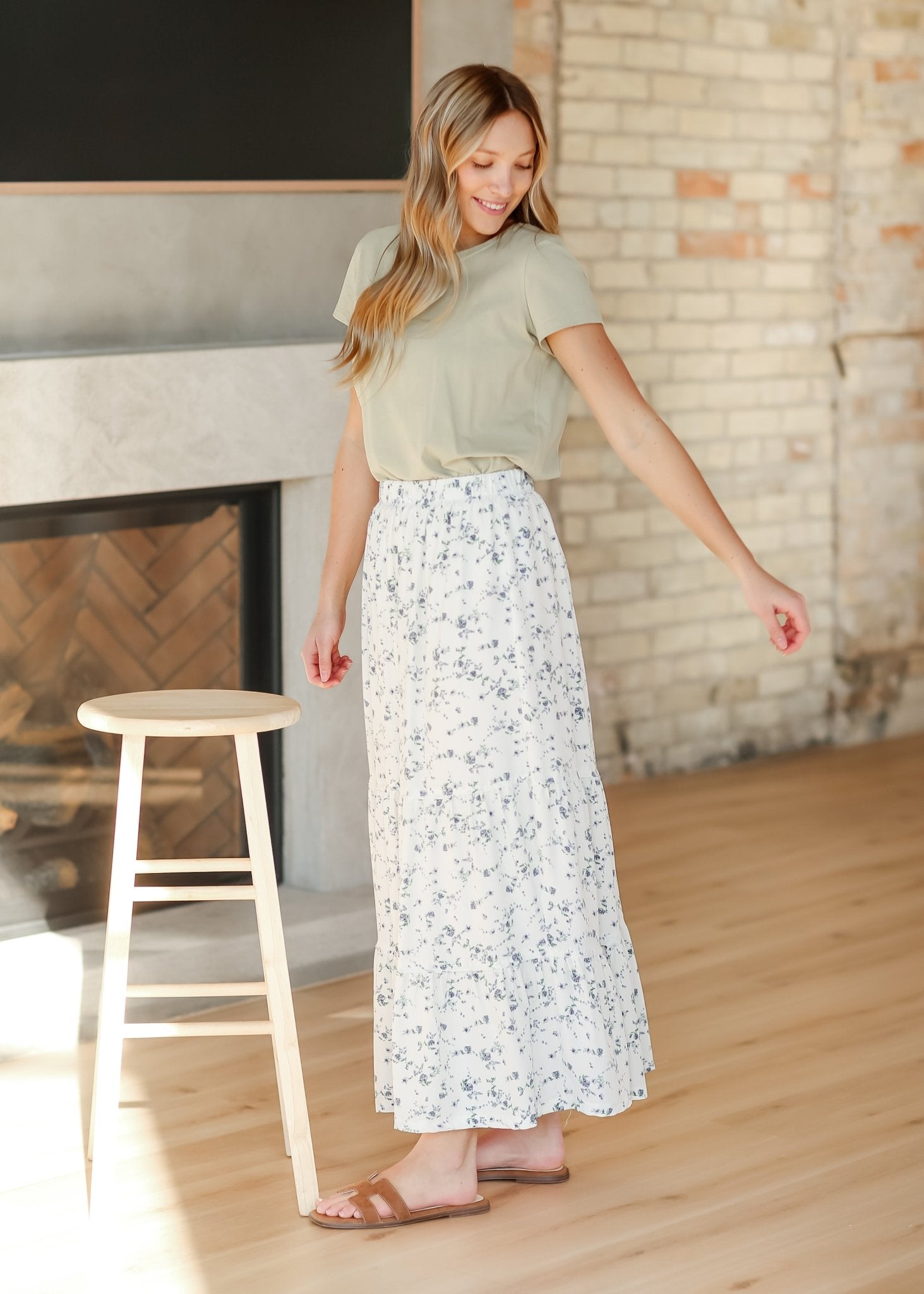 Lynn Tiered Peasant Maxi Skirt Purple Floral – XS IC Skirts by Inherit Co.