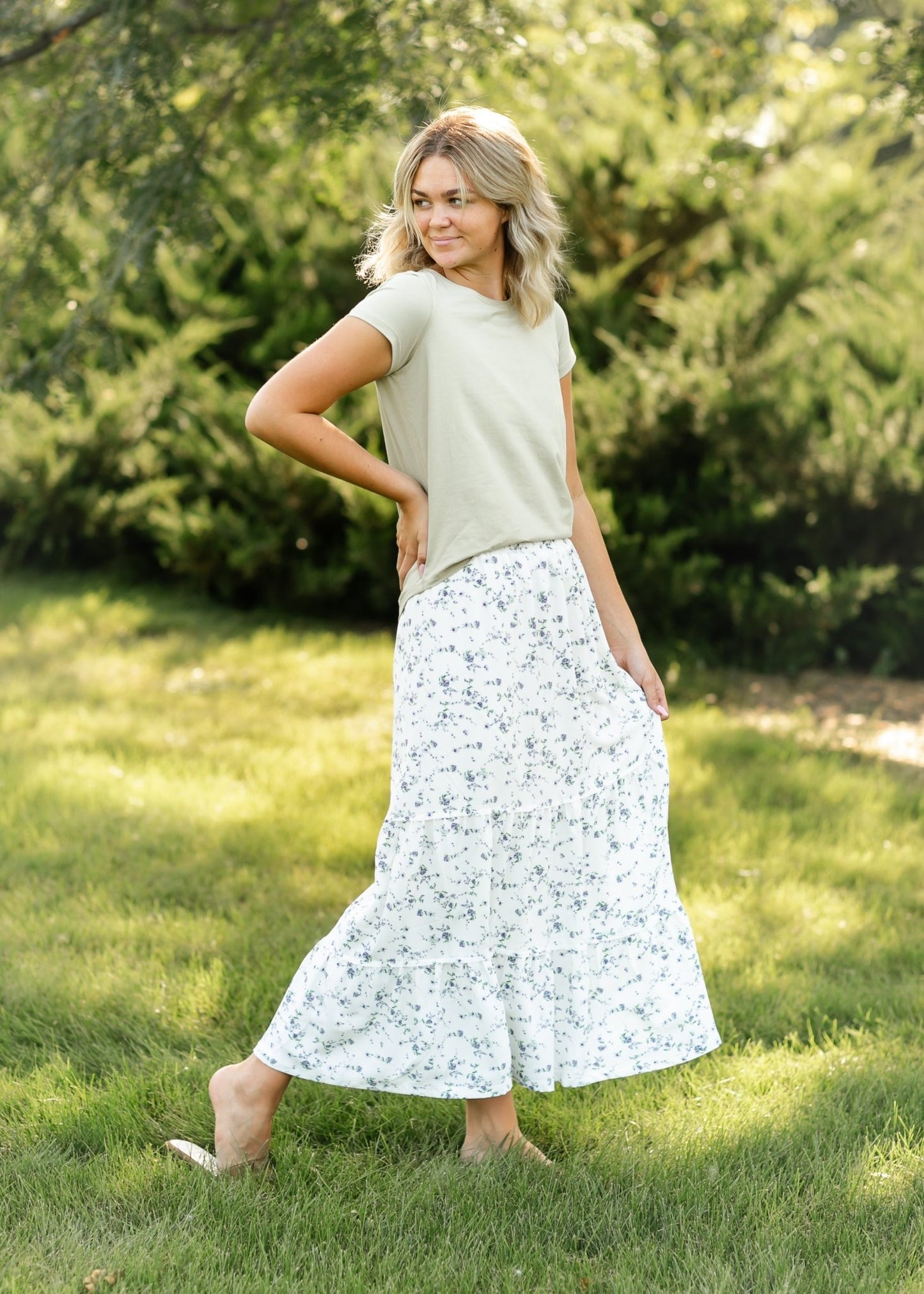 Lynn Tiered Peasant Maxi Skirt Purple Floral – XS IC Skirts by Inherit Co.